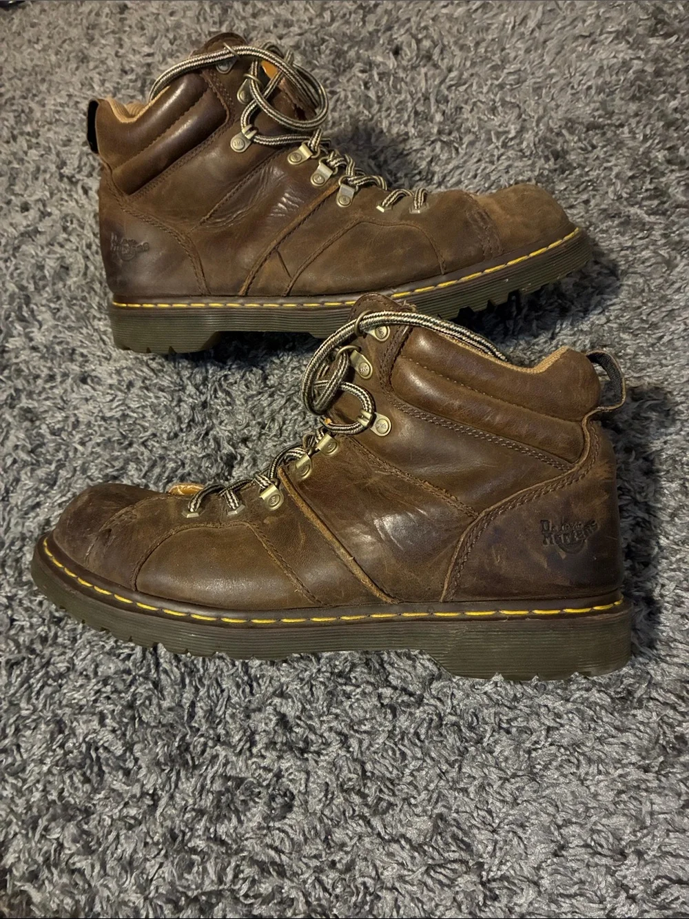 Dr martens fynn boots